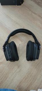 Logitech G935 Wireless 7.1 Surround Sound Lightsync, Ophalen of Verzenden, Gaming headset, Gebruikt, Over-ear