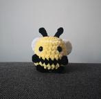 Gehaakte zittende bij, zomer decoratie, desktop buddy, Ophalen of Verzenden, Nieuw, Haken