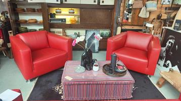 2x Design on Stock Mr Blizz Fauteuils rood leer beschikbaar voor biedingen