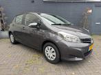 Toyota Yaris 1.0 VVT-i Aspiration 1e Eigen Clima NAP! Inruil, Auto's, Euro 5, Stof, Gebruikt, 750 kg
