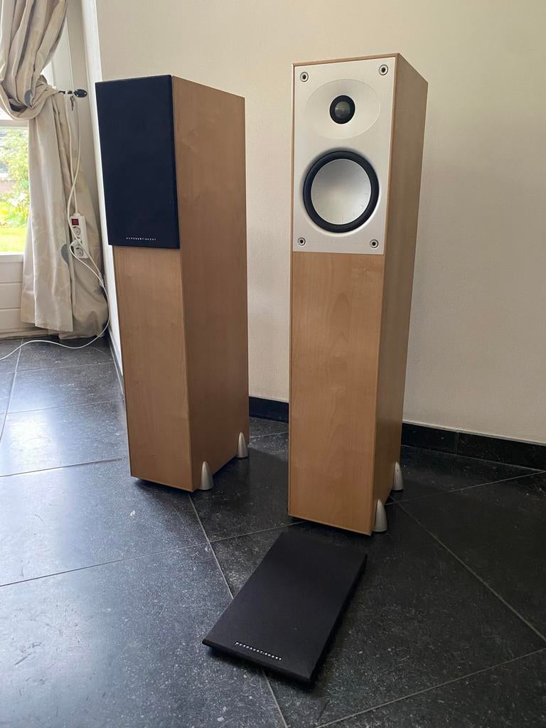 MORDAUNT Speakerbox Luidsprekers, Audio, Tv en Foto, Luidsprekers, Overige merken, Gebruikt, Ophalen of Verzenden, 120 watt of meer