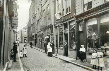 (386-247-049) Dordrecht Grote Spuistraat beschikbaar voor biedingen