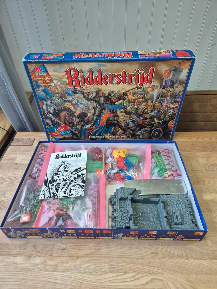 Ridderstrijd MB spellen Games Workshop 1992, Hobby en Vrije tijd, Gezelschapsspellen | Bordspellen, Gebruikt, Ophalen of Verzenden