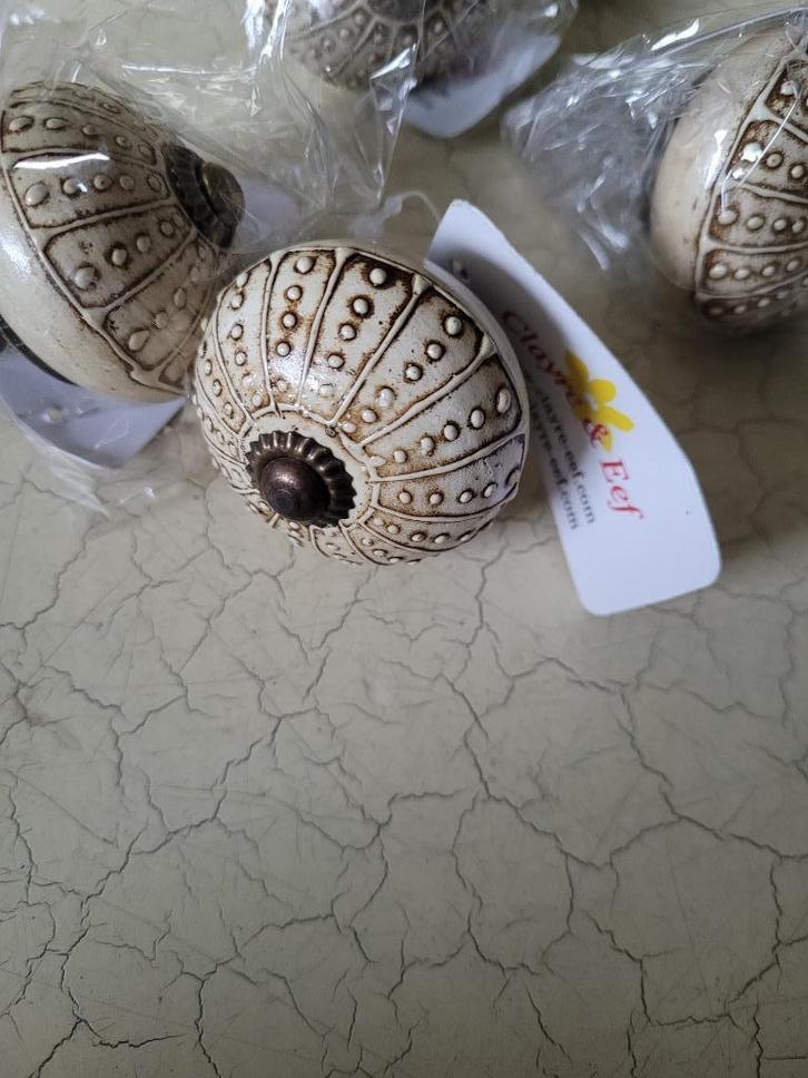 old look kastknoppen Clayre & Eef foto 1 t/m 3 p/st 3.95, Huis en Inrichting, Woonaccessoires | Overige, Nieuw, Ophalen of Verzenden