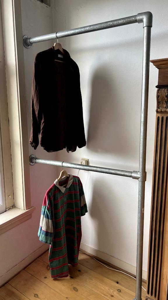 Kledingrek van steigerbuizen – (stevig & industrieel design), Kleding | Dames, Kledingrekken, Zo goed als nieuw, Ophalen