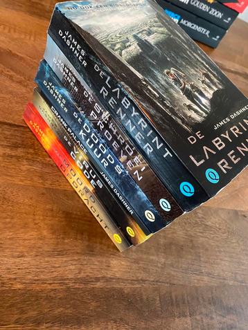 James Dashner - De labyrintrenner boeken beschikbaar voor biedingen