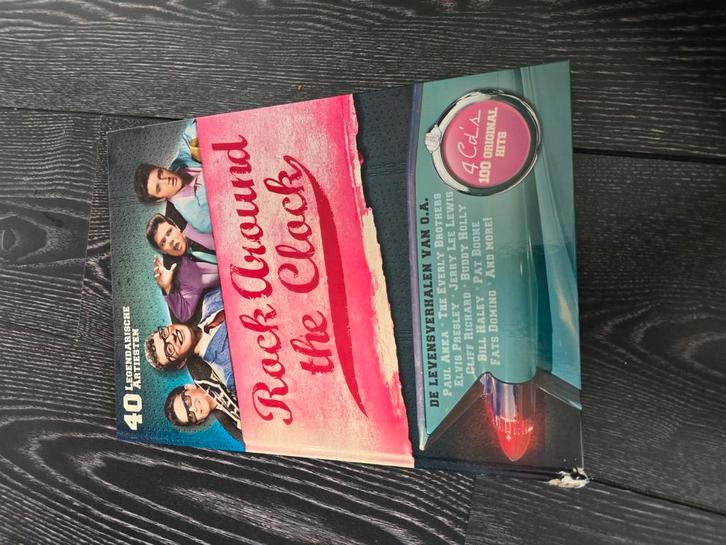 Nieuw Elvis Presley Boek - Rock Around the Clock, Boeken, Biografieën, Ophalen of Verzenden