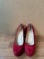 Rode Unisa Pumps - Maat 39, Pumps, Ophalen of Verzenden, Zo goed als nieuw, Unisa