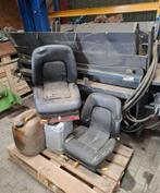 2 heftruck stoelen, Auto-onderdelen, Ophalen of Verzenden