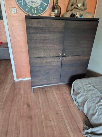 Opbergkast zwart massief hout
