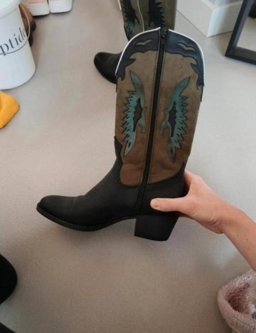 Butterfly cowboyboots 39, Kleding | Dames, Schoenen, Nieuw, Hoge laarzen, Zwart, Ophalen of Verzenden