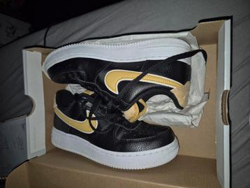 Nike Air Force 1 maat 38 NIEUW beschikbaar voor biedingen