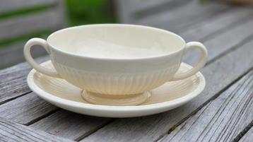 4 Wedgwood Edme soep kommen met schotels beschikbaar voor biedingen