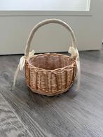 1 Bruidsmeisjes Mandje - Strooimandje, Ophalen of Verzenden, Zo goed als nieuw, Overige typen, Geboorte of Huwelijk