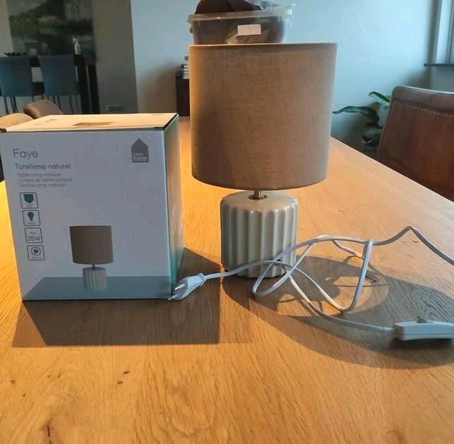 Faye Tafellamp Naturel - Nieuw in doos!, Huis en Inrichting, Lampen | Tafellampen, Nieuw, Minder dan 50 cm, Stof, Overige materialen