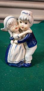 beeld holland knuffelede kinderen, Verzamelen, Beelden en Beeldjes, Ophalen of Verzenden