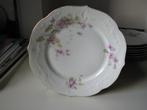 Vintage Schotels,Wit Porselein met Bloem Motief., Antiek en Kunst, Antiek | Servies los, Verzenden