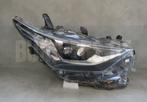 Koplamp Toyota Auris 2 II FACELIFT LED 15-18 81110-02K60 REC, Auto-onderdelen, Gebruikt, -, -, 6 maanden garantie