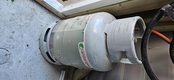 Gasfles 26L inclusief kooktoestel te koop!, Hobby en Vrije tijd, Overige Hobby en Vrije tijd, Zo goed als nieuw, Ophalen