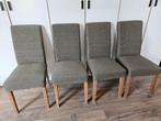 4 comfortabele eetkamerstoelen taupe/bruin met houten poten, Huis en Inrichting, Ophalen, Zo goed als nieuw, Vier