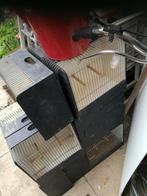 Klein tt kooitjes, Dieren en Toebehoren, Vogels | Hokken en Kooien, Ophalen of Verzenden, Zo goed als nieuw, Hout, Overige typen