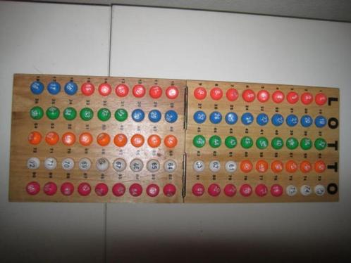 Bingo ballen en aflegbord hout, Hobby en Vrije tijd, Gezelschapsspellen | Bordspellen, Zo goed als nieuw, Ophalen of Verzenden