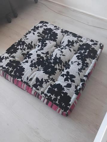 Palletkussens beschikbaar voor biedingen