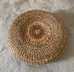Leuk zitkussen/tafeltje van seagrass, Ikea, Huis en Inrichting, Banken | Voetenbanken en Poefen, Ophalen, Ibiza style, Riet of Rotan