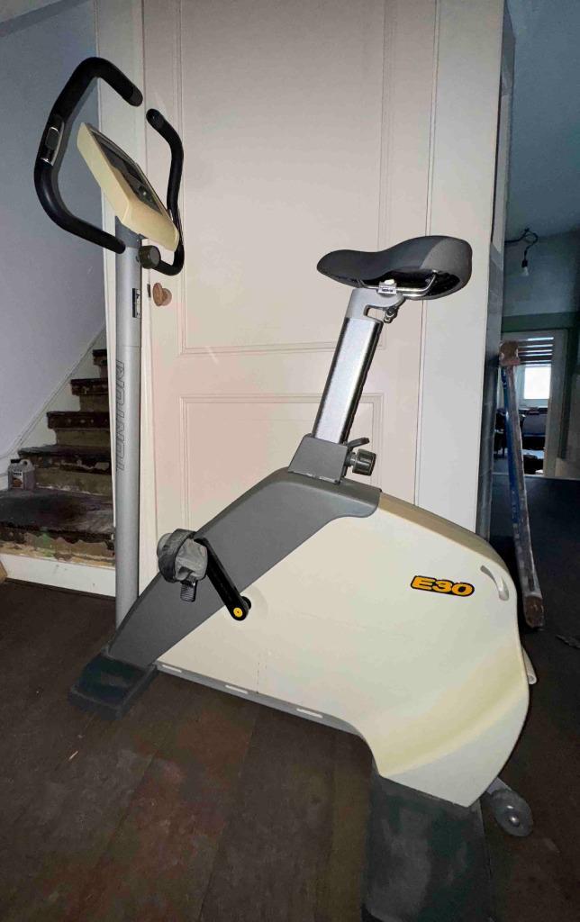 Tunturi Hometrainer E30, Sport en Fitness, Fitnessapparatuur, Gebruikt, Hometrainer, Ophalen