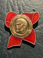 BROCHE LENIN 26e CONGRES RUSSISCHE COMMUNISTICHE PARTIJ (A6), Verzamelen, Speldjes, Pins en Buttons, Verzenden, Zo goed als nieuw