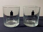2 Grote Disaronno likeur glazen (mooie slijpingen in bodem), Verzamelen, Ophalen of Verzenden, Zo goed als nieuw, Borrel- of Shotglas