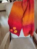 Nieuwe Gebreide sjaal met bloemen, Ophalen of Verzenden, Nieuw, Breien of Haken, Overige typen