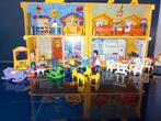 Playmobil poppenhuis met keuken kinderkamer e.d., Complete set, Ophalen of Verzenden, Zo goed als nieuw