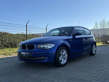 BMW 1-serie 118i Business Line, Airco, Cruise, Sportstoelen! beschikbaar voor biedingen
