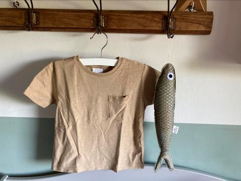 T-shirt camel kleurig Zara mt 92, Kinderen en Baby's, Kinderkleding | Maat 92, Zo goed als nieuw, Jongen of Meisje, Shirt of Longsleeve