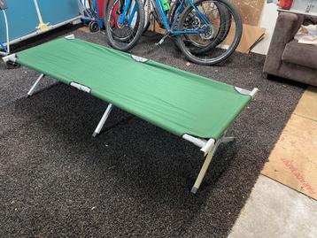 Opvouwbaar Campingbed - Zo Goed Als Nieuw beschikbaar voor biedingen
