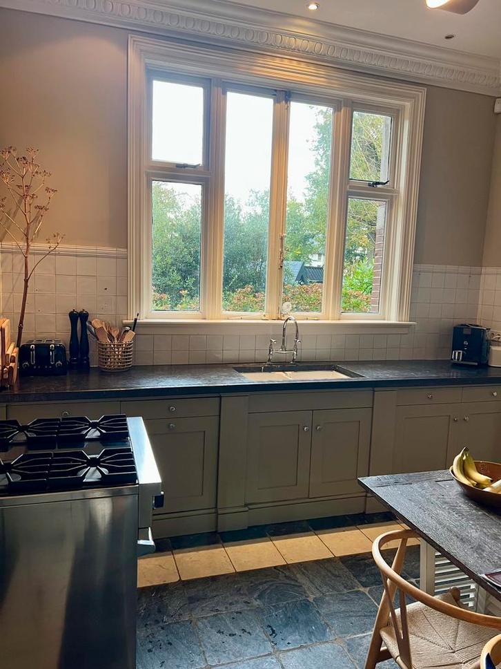 Mooie keuken met Viking fornuis!, Huis en Inrichting, Keuken | Complete keukens, Gebruikt, Enkelwandige keuken, Graniet of Steen