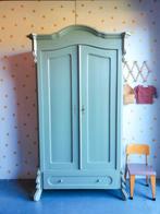 Vintage kledingkast / massief hout / olijfgroen /Biedermeier, 50 tot 70 cm, 105 cm of meer, Ophalen of Verzenden, 100 cm of meer