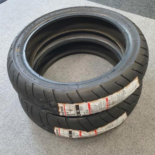 NIEUW Bridgestone 120/70-14 55S HOOP B03 voorband, Motoren, Onderdelen | Merk-onafhankelijk, Nieuw, Ophalen of Verzenden