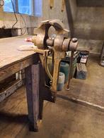 Antieke Bankschroef - Vintage Werkplaatsgereedschap, Ophalen of Verzenden, Gebruikt
