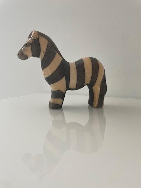Zebra beeld raku keramiek – ambachtelijk design, Antiek en Kunst, Kunst | Beelden en Houtsnijwerken, Ophalen of Verzenden