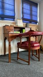 Charmante houten secretaire – compact en karaktervol, Huis en Inrichting, Kasten | Secretaires, Ophalen, Gebruikt, Klassiek
