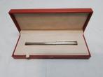 Dupont paris Pen ,is gegraveerd., Ophalen of Verzenden, Zo goed als nieuw, Balpen, Overige merken