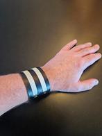 Brede leren heren arm/polsband (zwart-wit) maat: 20 cm, Ophalen of Verzenden, Nieuw, Zwart, Leer