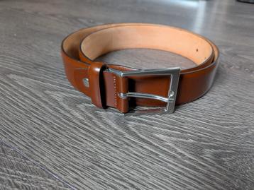 Echte lederen riem van suit supply  beschikbaar voor biedingen