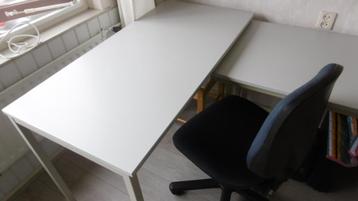 Hoek bureau met 2 lades