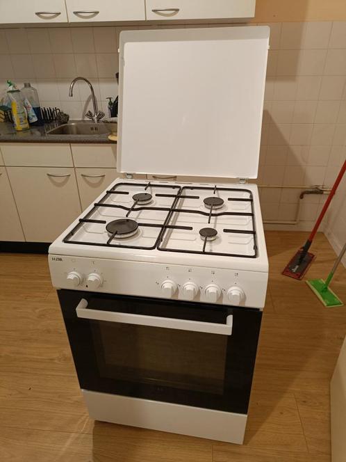 Gasfornuis Etna FGV160WIT, Witgoed en Apparatuur, Fornuizen, Zo goed als nieuw, Vrijstaand, Gas, 4 kookzones, 85 tot 90 cm, 45 tot 60 cm