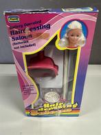playwell hair dressing saloon - poppen - pop, Gebruikt, Ophalen of Verzenden, Nvt, Pop