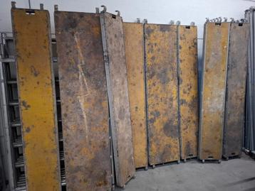 Fiberdek aluminium steigervloeren 60/40 cm breed  beschikbaar voor biedingen