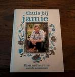 Thuis bij Jamie Jamie Oliver, Boeken, Kookboeken, Ophalen of Verzenden, Zo goed als nieuw, Overige gebieden